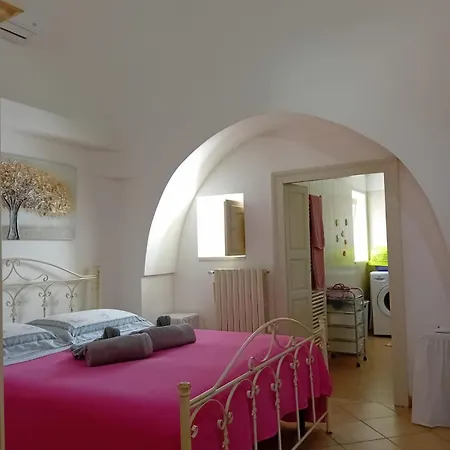 Trullo Della Viola * マルティナ・フランカ